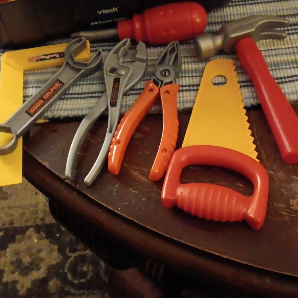 🟢 Toolbox - Picture 5 of 5